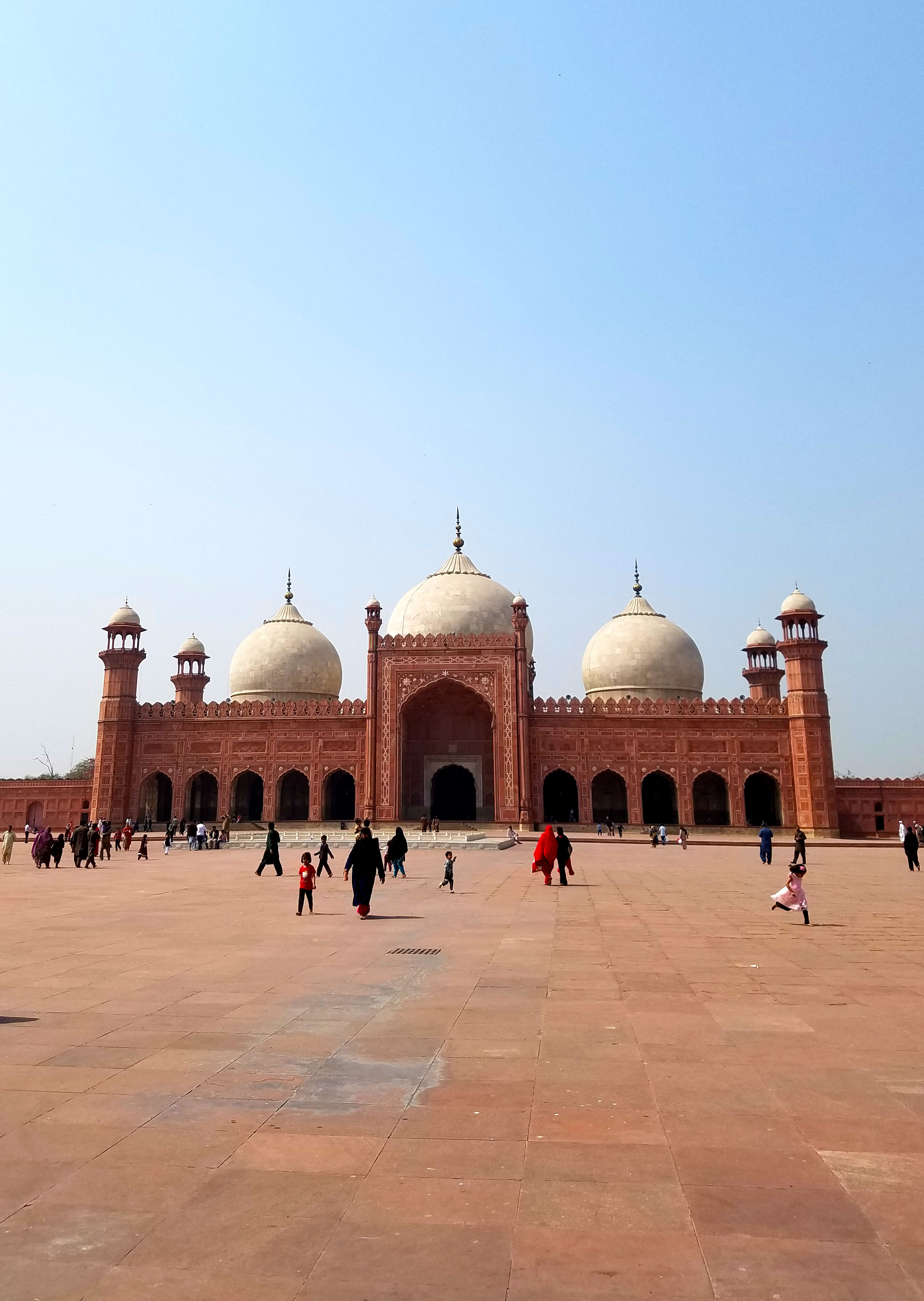 Badshahi Mosque – Lahore, Pakistan – TAYONTHEMOVE